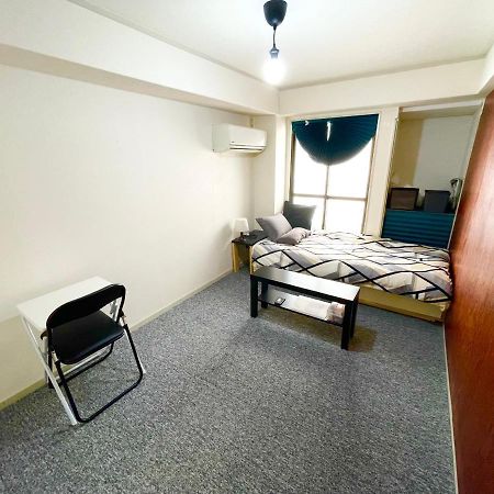 West Wood Guest Room Osaka Esterno foto