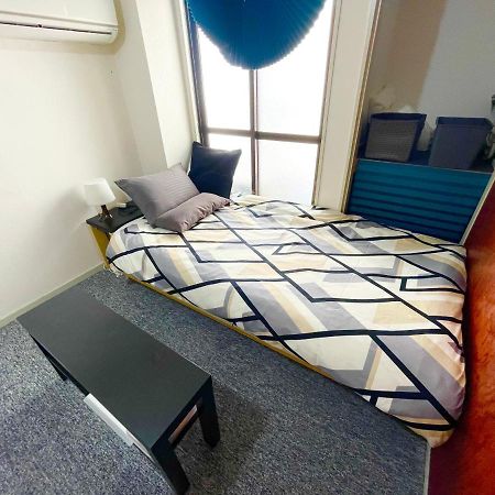West Wood Guest Room Osaka Esterno foto